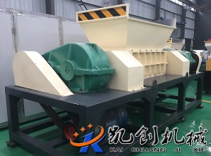 木材撕碎機(jī)